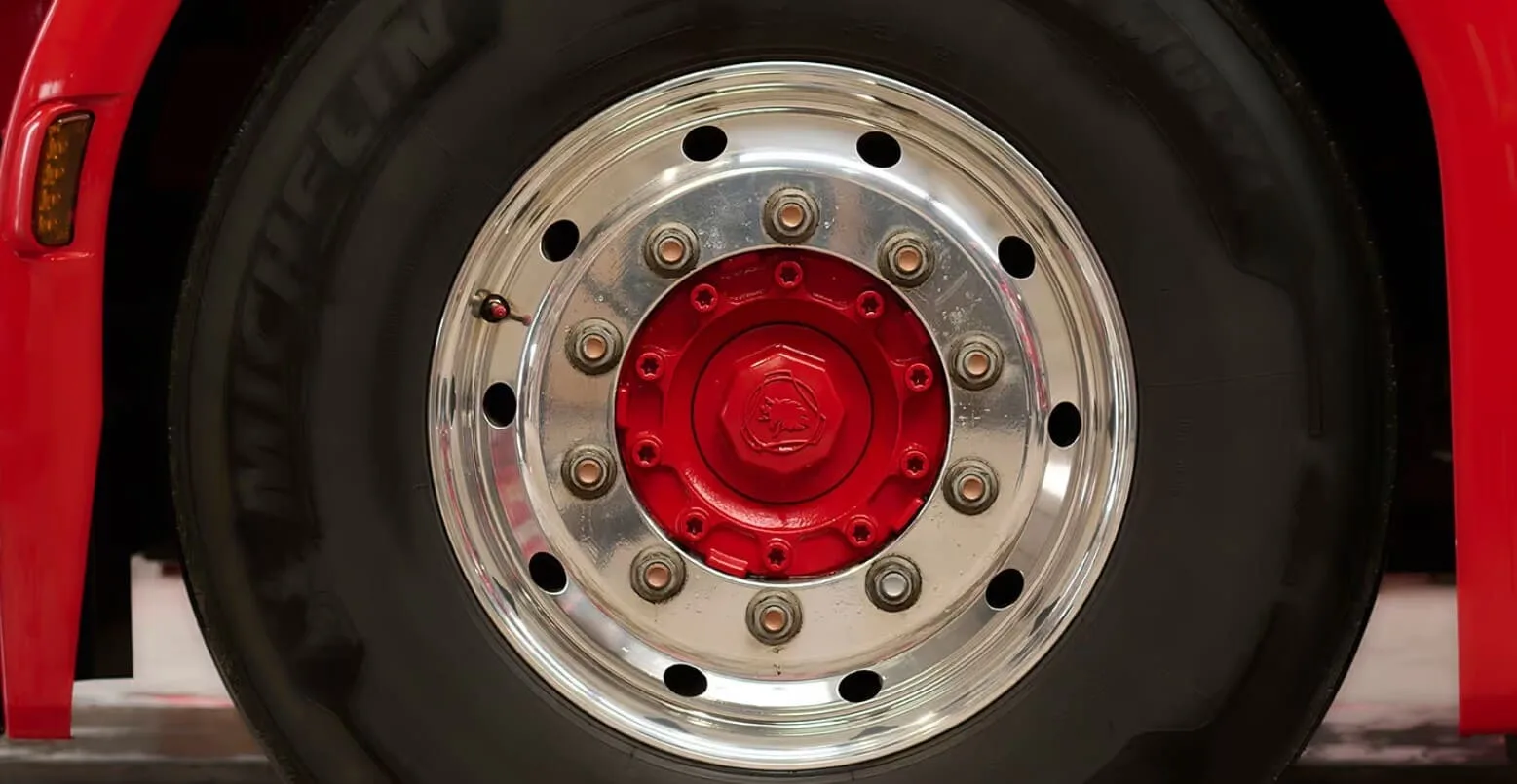 Heavy truck wheel before Wheel-Locker installation